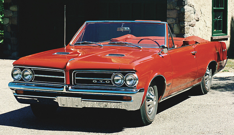Illustration for article titled Ten Great Performance Cars That Are Crap On Track